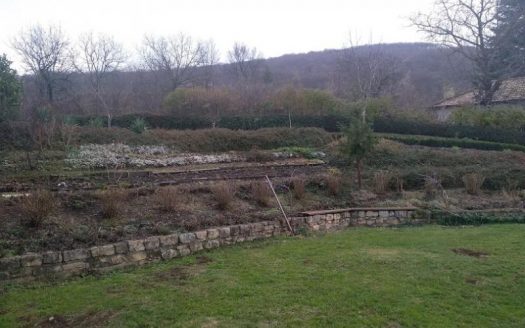 Луксозен имот