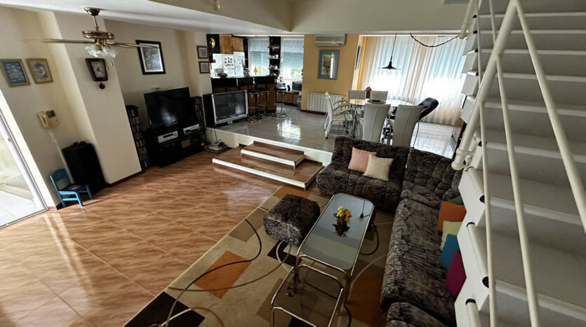 b3cfa6694a028e365490485733895c7d 220824084044