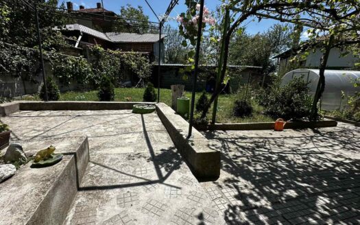 Продажба Къща гр. Шумен – Дивдядово 540m²