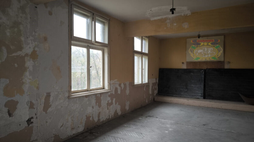 164d8ec9c8a4afe8aadd40b13e700268 111224070913