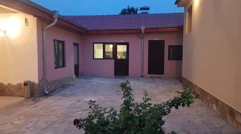 edbf39cf8a2c5fe0cd3c5c20f731db71 110724064609