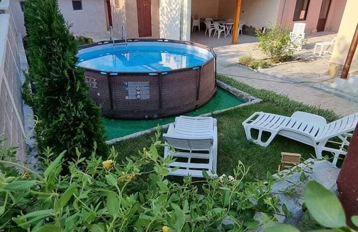 f30136d80bc2469446573ccb2b8edde5 110724064609