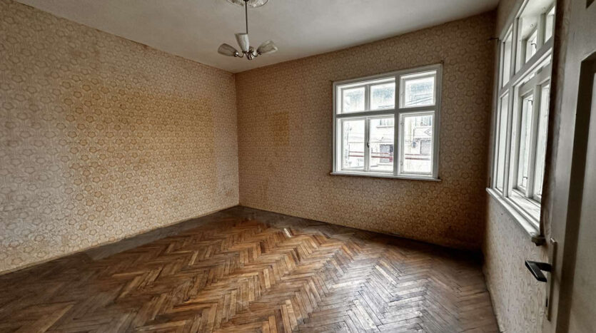 066cd24294c0935cdddd16752635fce1 160125073404