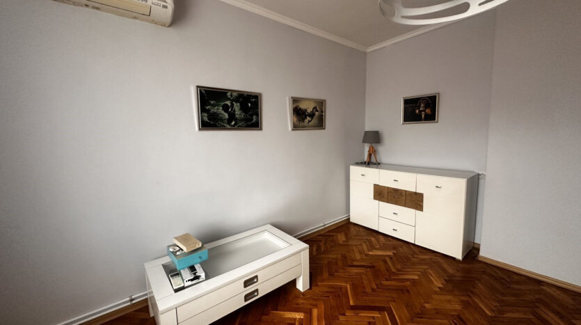 98d18ab71ed5120b768912c361ad1eb6 170125084811