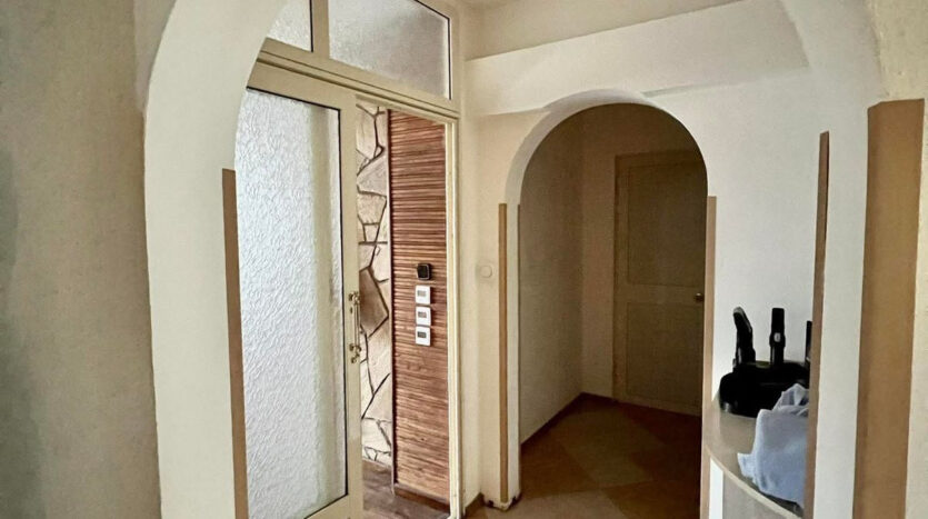 be09cb786b3bc826d9a30a8508c8ec4a 210125023400