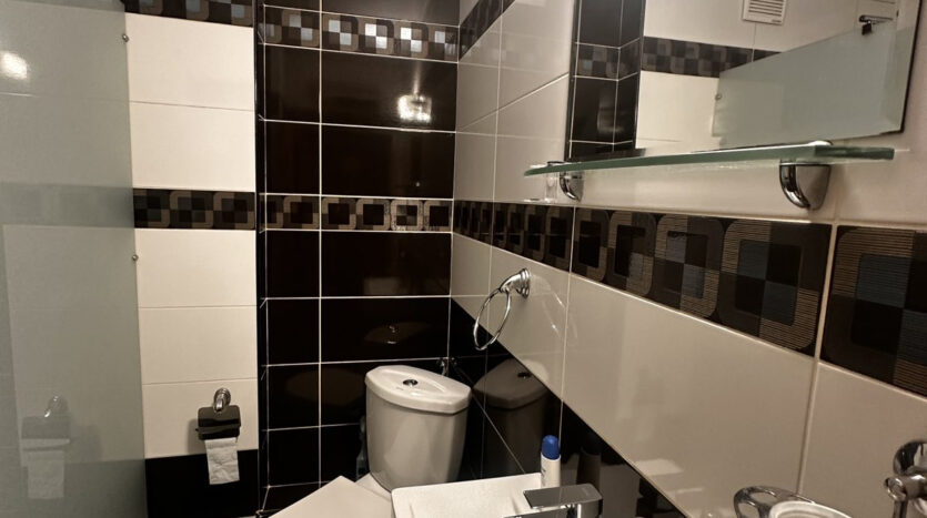 dc8369bb942e7c96d368f7a1fbd66000 170125084811