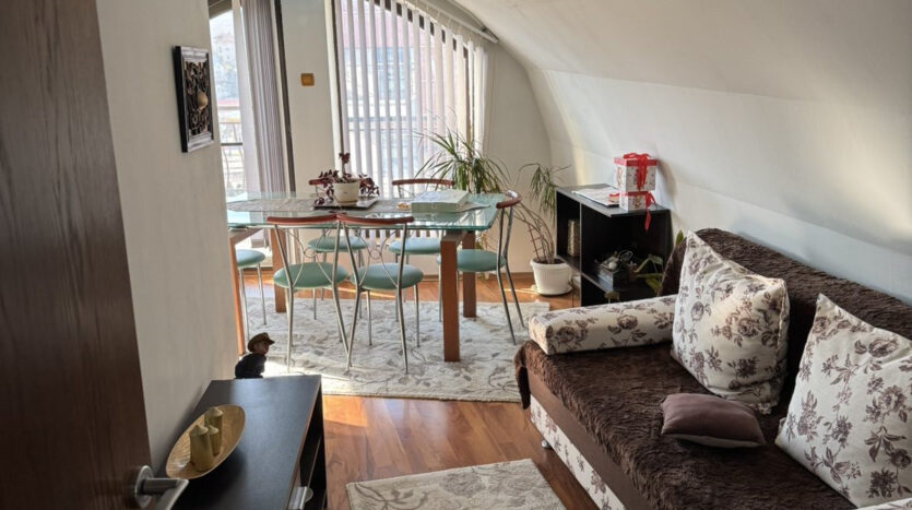 cf434e385e7a22a3062f54a8c7404dd3 250325081941