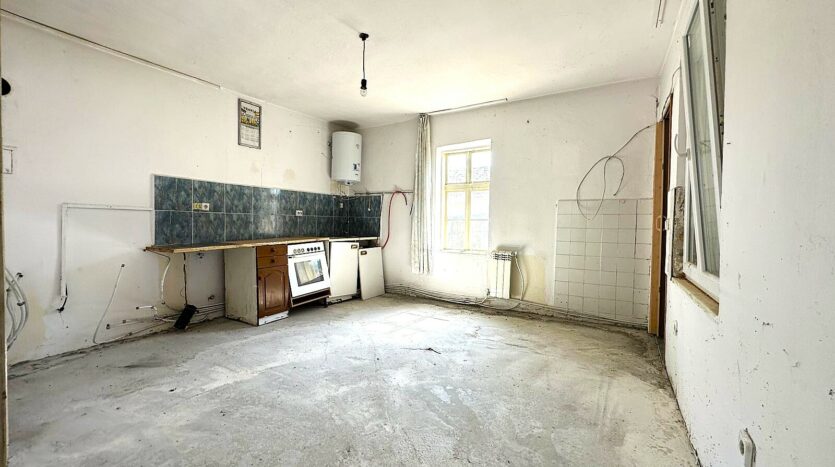 2e975dcdc417ee7a0b4f9d9b772966c7 050825015228