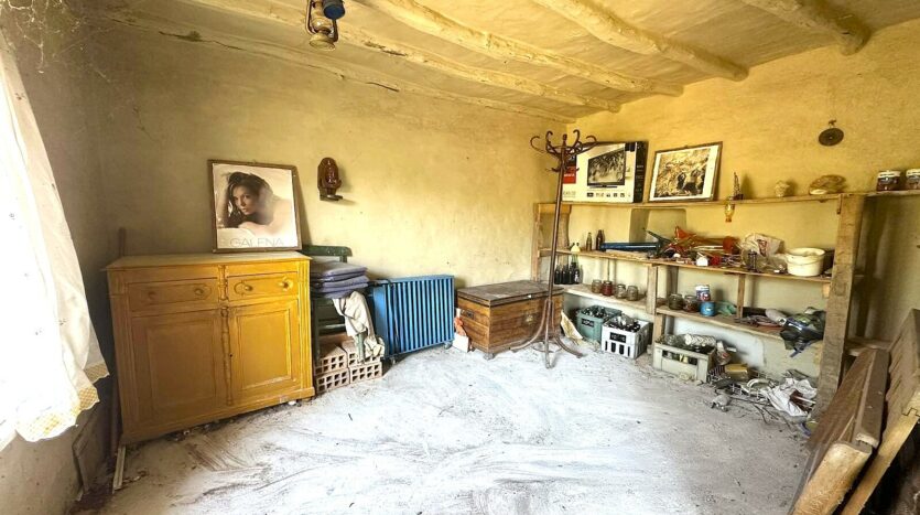 66e43468506a43f7e3de0b2156d4ba5b 050825015226