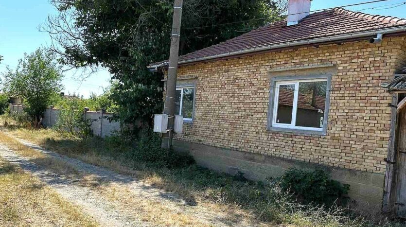 c82fb3b7edd7311e73c5164555d0176e 050825021449