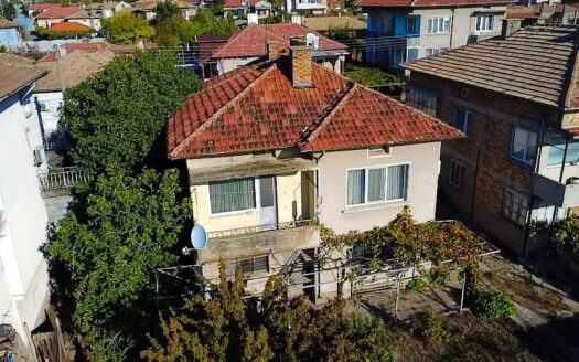 Къща в кв.Дивдядово- Шумен