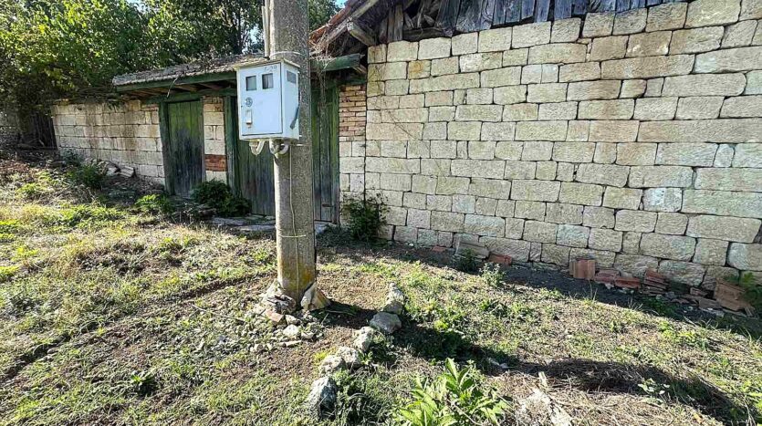 8554245e7f895af6ea42d8f4a3c1d931 240925064652