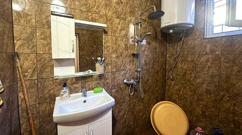 a4065a37520316c085f1b80c3aa326d8 131025043707