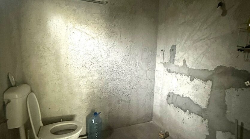 ba80aee3c4d044186962dc9a28afd66f 131025024807