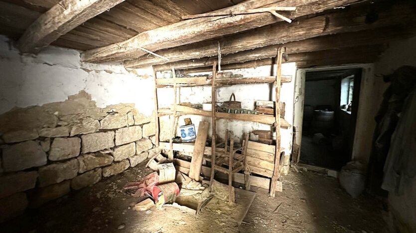 c7251b0152bce977e7d70c3ba54526f1 240925064703