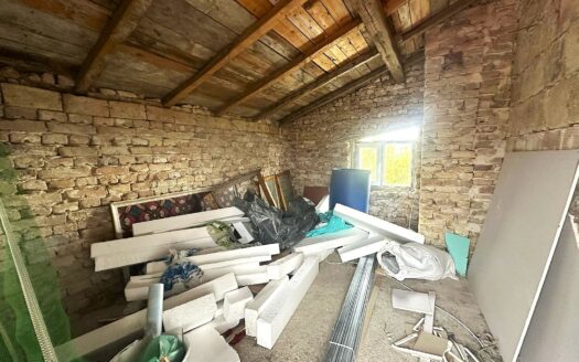 Къща в с. Струино