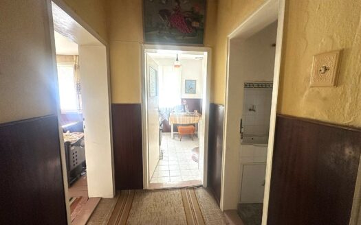 Етаж от къща до Сити център