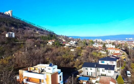 Новопостроена къща в гр. Шумен