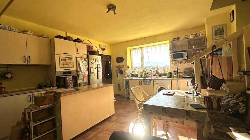 9350d3f1f10fcb5bb91aca21ca728849 201125020625