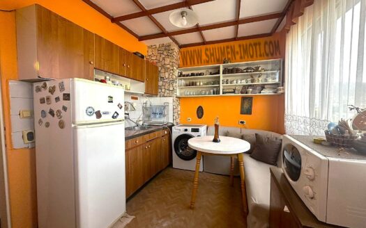 Тристаен апартамент до Кауфланд