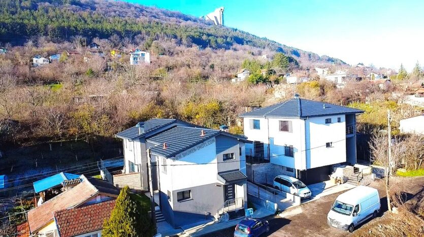 ce0b68421d2b57422b1cc5ee42b3b69e 181225101759