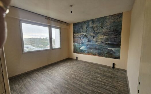 Тристаен апартамент кв.Боян Българанов 1