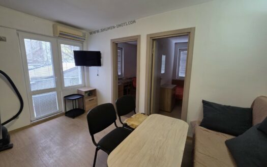 Етаж от къща – Център