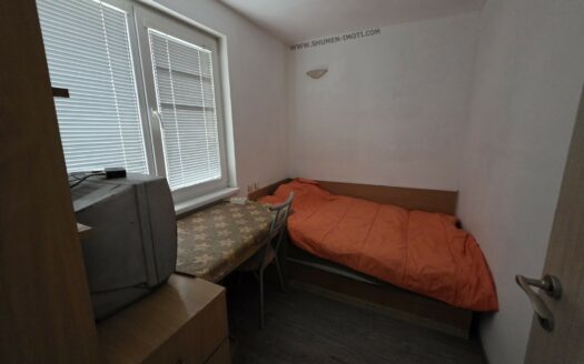 Етаж от къща – Център