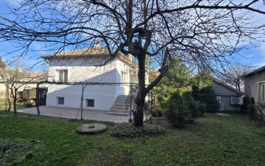 Къща в квартал Дивдядово